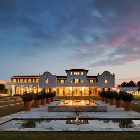 Hotel Font De La Canya Avinyonet del Penedes Esterno foto