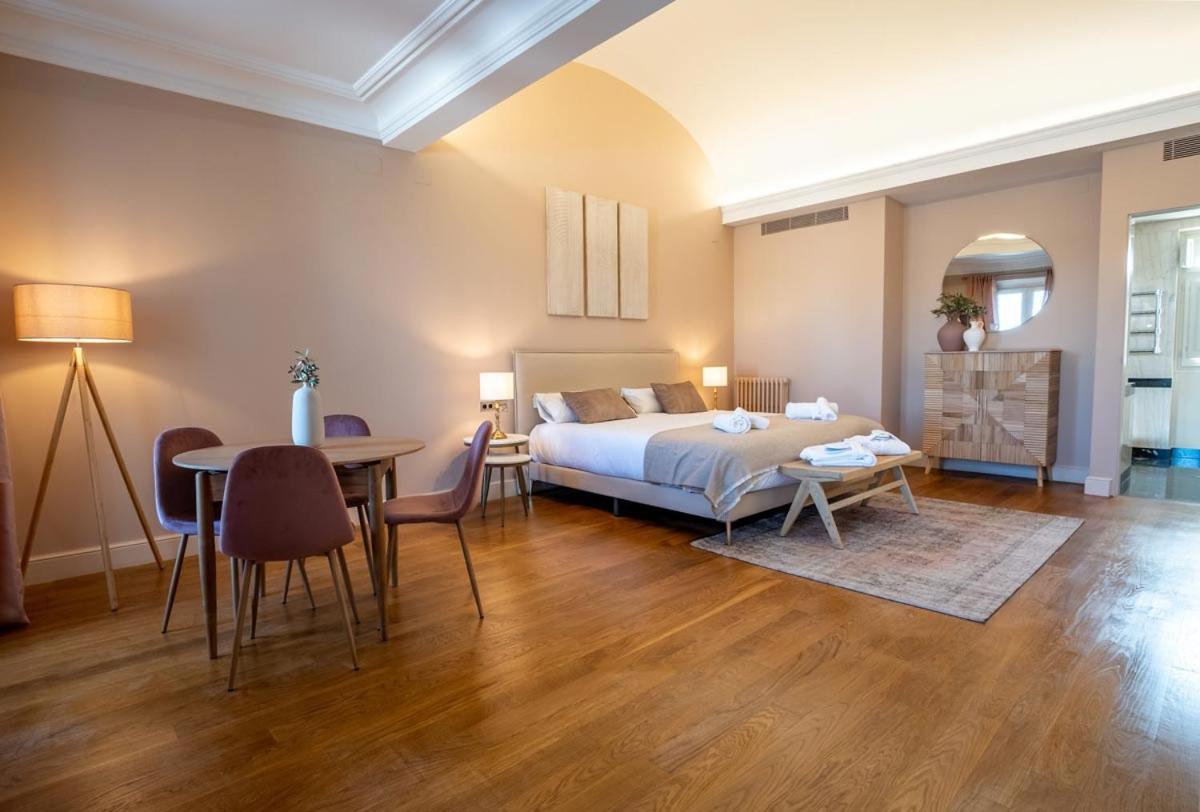 Hotel Font De La Canya Avinyonet del Penedes Esterno foto